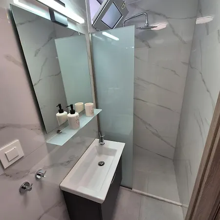 Eva's Beachfront House Semesterbostad *