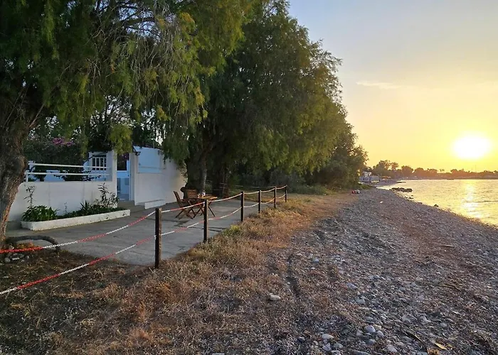 Vakantiehuis Eva's Beachfront House Kos-stad