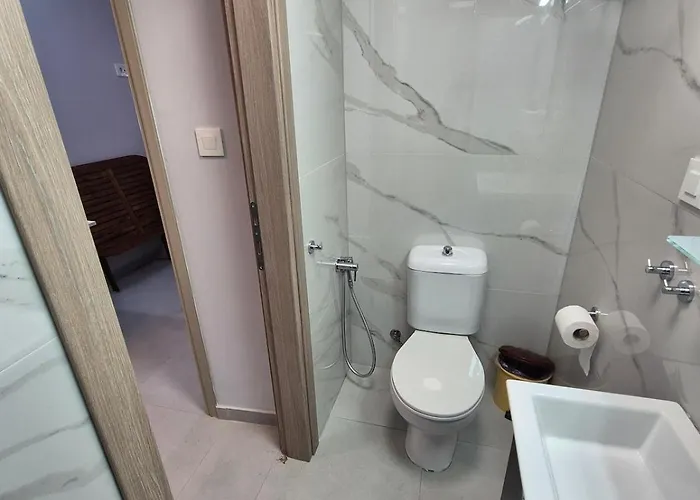 בית נופש Eva's Beachfront House *