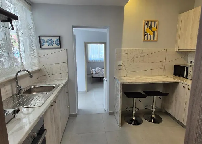 Eva's Beachfront House *